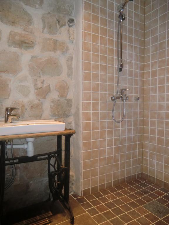 Kuressaare Romantic Apartment Buitenkant foto