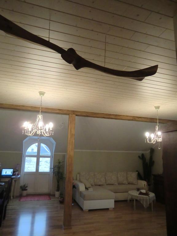 Kuressaare Romantic Apartment Buitenkant foto