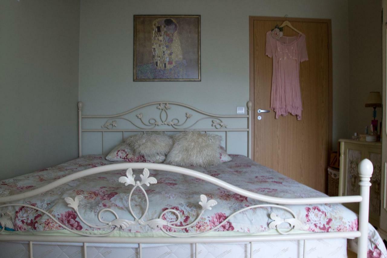Kuressaare Romantic Apartment Buitenkant foto