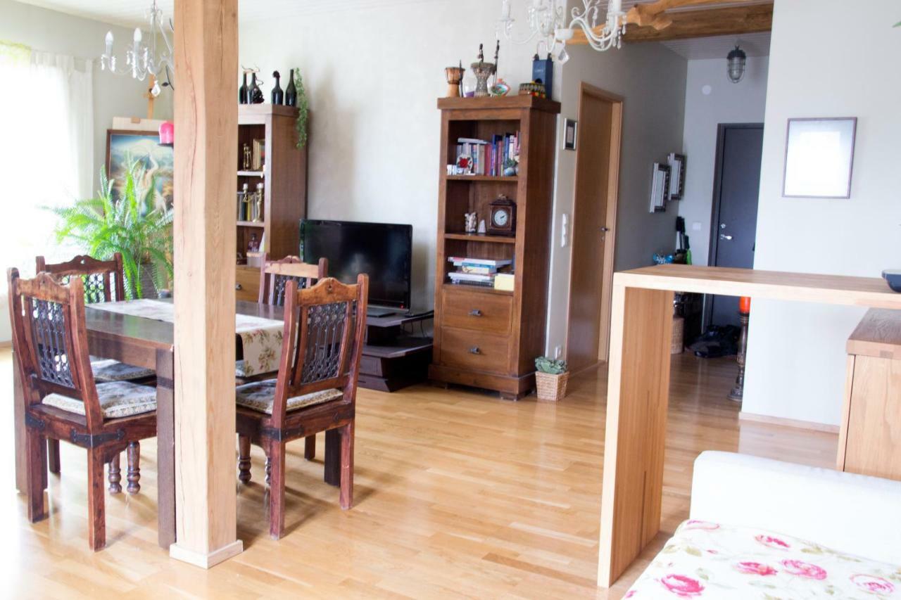 Kuressaare Romantic Apartment Buitenkant foto