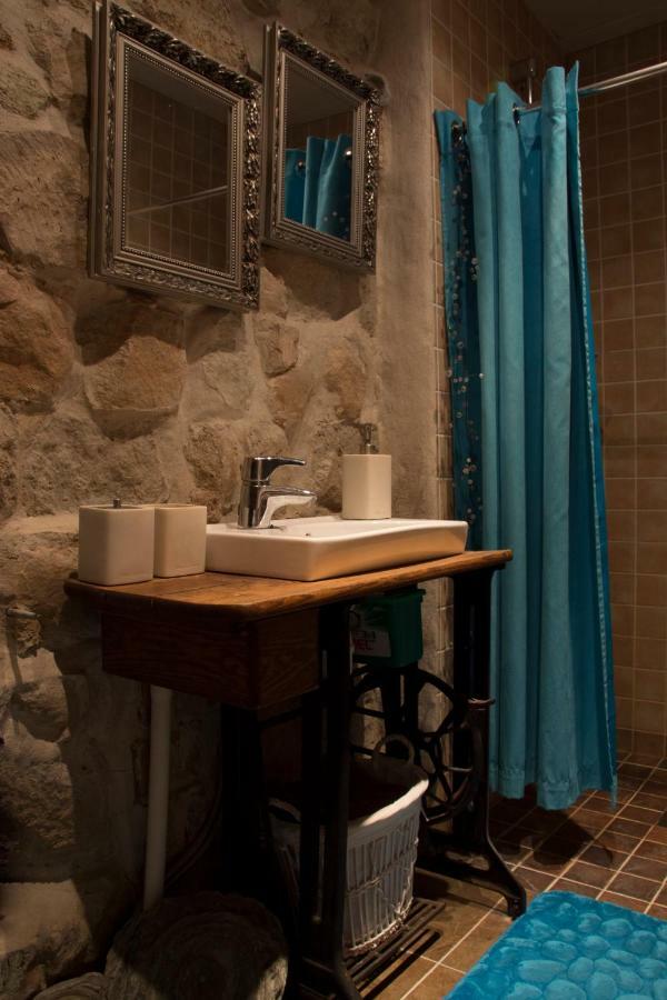 Kuressaare Romantic Apartment Buitenkant foto